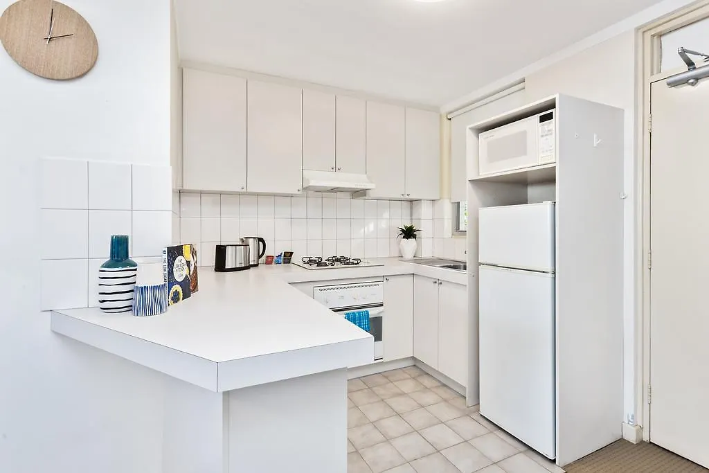 South Perth Executive Apartment
