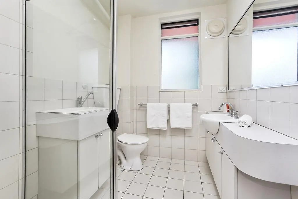 South Perth Executive Apartment